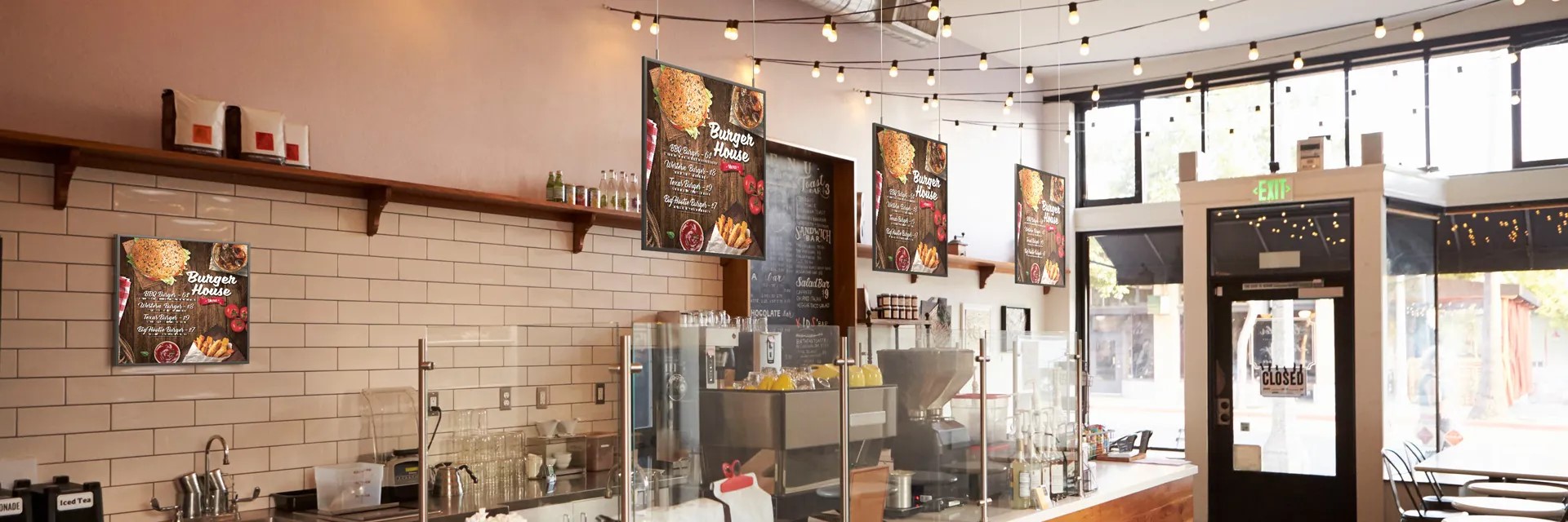 squareVIEW-square-Digital-Signage-Screen-Banner.jpg