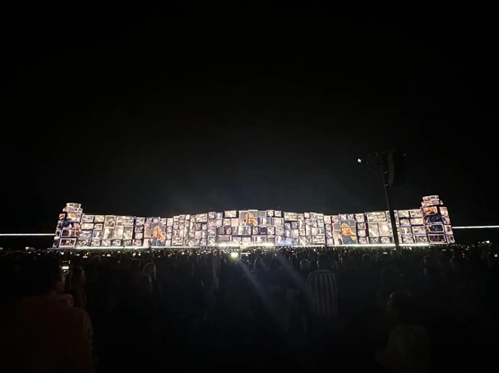 The world's largest outdoor continuous LED display! Nationstar adds luster to singer Adele'